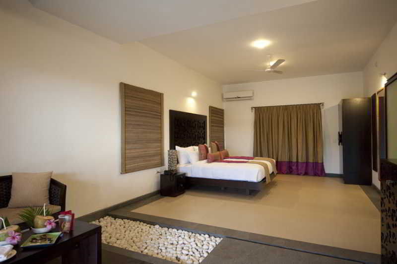 Ozran Heights Beach Resort Вагатор Экстерьер фото