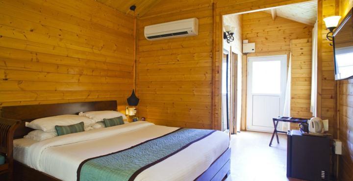 Ozran Heights Beach Resort Вагатор Экстерьер фото