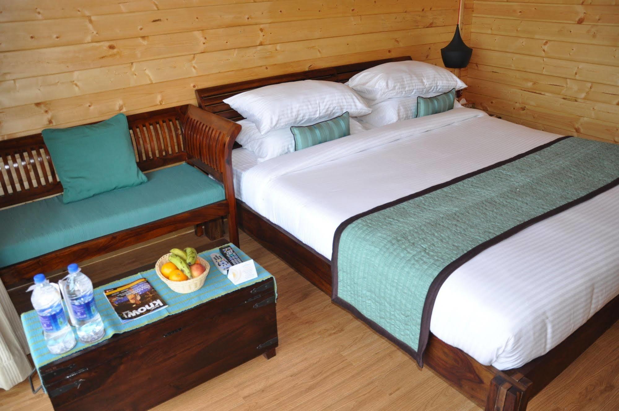 Ozran Heights Beach Resort Вагатор Экстерьер фото