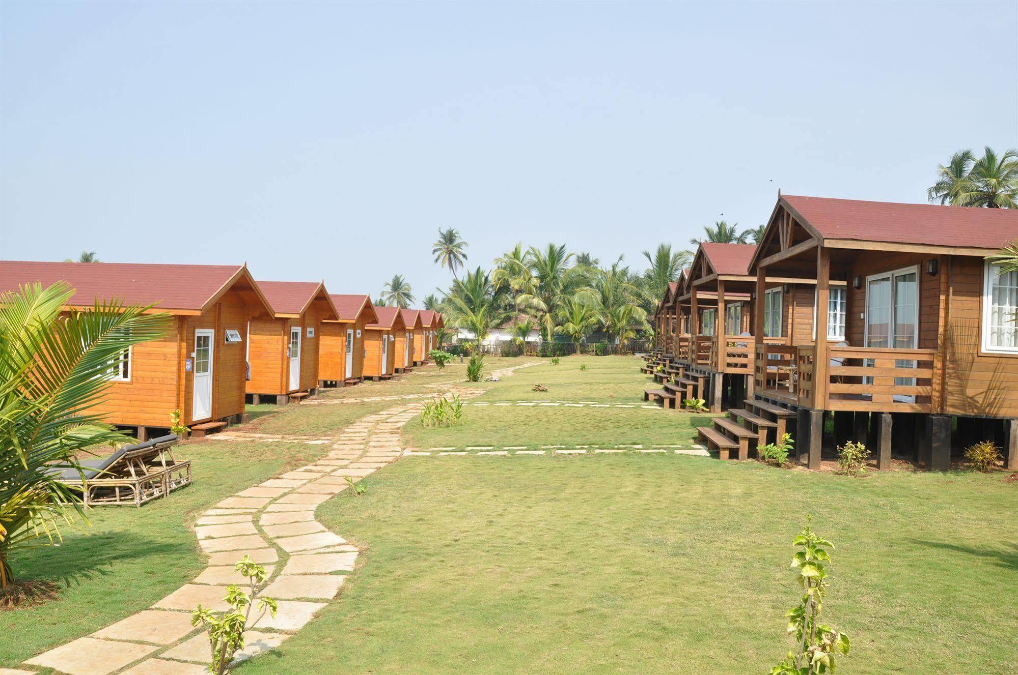 Ozran Heights Beach Resort Вагатор Экстерьер фото